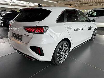 Kia Ceed 1.5T DCT7 GTL TEC LEDER GD 18Z