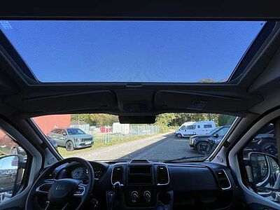 Sunlight CLIFF 640 X RT Aut.*LED*Chassis*Safety*