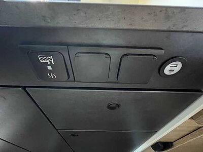 Sunlight CLIFF 640 X RT Aut.*LED*Chassis*Safety*