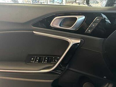 Kia CEED 1.5T DCT7 GTL TEC LEDER 18Z