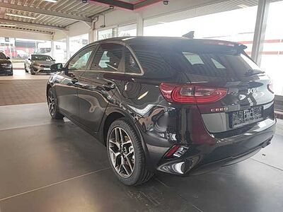 Kia CEED 1.5 T-GDI DCT7 Platinum GD