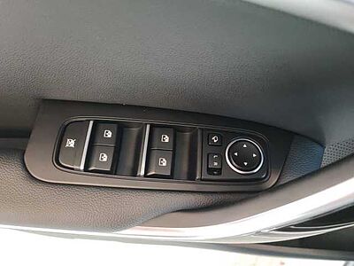 Kia CEED 1.5T 140 DCT7 Spirit TEC LEDER