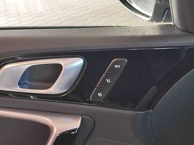 Kia CEED 1.5T 140 DCT7 Spirit TEC LEDER