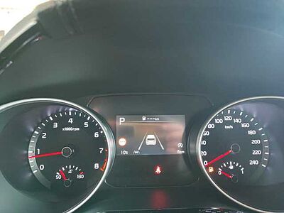 Kia CEED 1.5T 140 DCT7 Spirit TEC LEDER