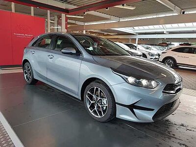Kia CEED 1.5T 140 DCT7 Spirit TEC LEDER