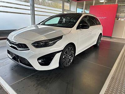 Kia CEED SW 1.5T DCT7 GTL TEC LEDER GD 18Z