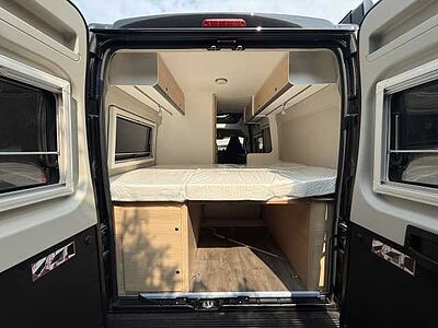 Sunlight Cliff 600 XX RT Aut.*LED*Safety* Chassis*