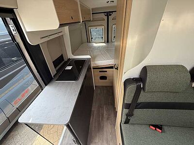 Sunlight Cliff 600 XX RT Aut.*LED*Safety* Chassis*