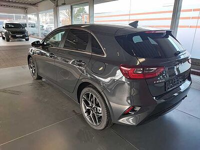 Kia CEED 1.5 T-GDI DCT7 Ultimate Edition*Style JBL*