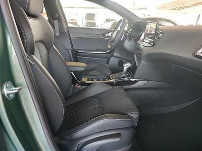 Kia CEED SW 1.5T DCT7 GTL TEC LEDER GD 18Z