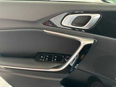 Kia CEED 1.5 T-GDI DCT7 Ultimate Edition*Style JBL*