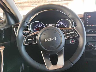 Kia CEED 1.5 T-GDI DCT7 Ultimate Edition*Style JBL*