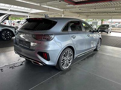 Kia CEED 1.5T DCT7 GTL TEC LEDER 18Z