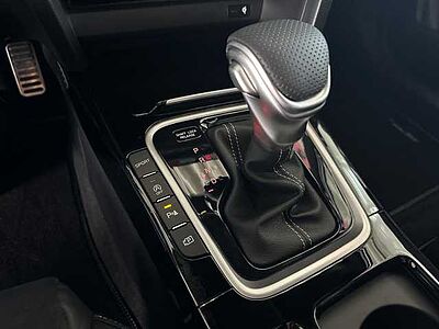 Kia CEED 1.5T DCT7 GTL TEC LEDER 18Z