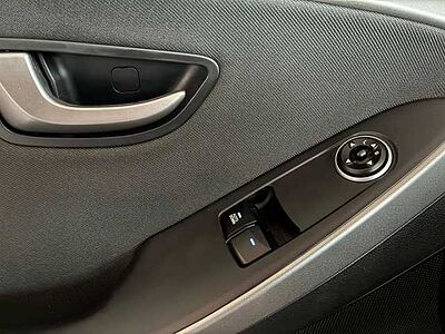 Hyundai i30 1.4 Classic blue