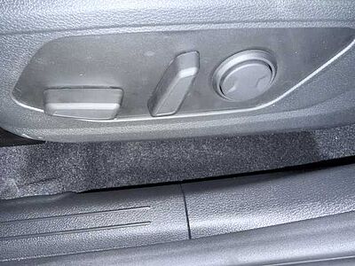 Kia SPORTAGE 1.6T 2WD DCT VIS KOM