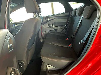 Ford Focus 1.5 EcoBoost ST-Line Bi-Xenon Navi