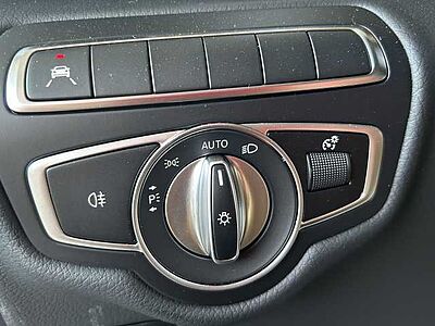 Pössl Campstar V-Klasse Lang 220d Aut.*Navi*Shzg*AHK*