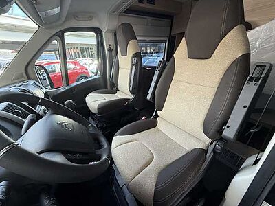 Roadcar R 540 165 PS Alu 16 Zoll ISOFIX*sofort*