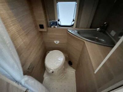 Roadcar R601 Mega Chassis 16 Zoll Isofix*sofort*