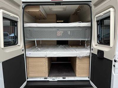 Roadcar R601 Mega Chassis 16 Zoll Isofix*sofort*