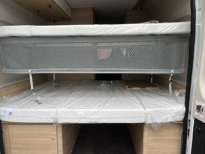 Roadcar R601 Mega Chassis 16 Zoll Isofix*sofort*