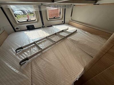 Roadcar R 601 Mega Chassis 16 Zoll Isofix*sofort*