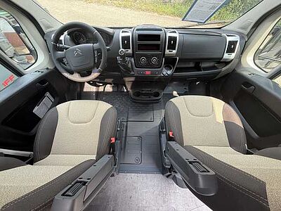 Roadcar R 601 Mega Chassis 16 Zoll Isofix*sofort*