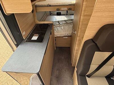 Roadcar R 601 Mega Chassis 16 Zoll Isofix*sofort*