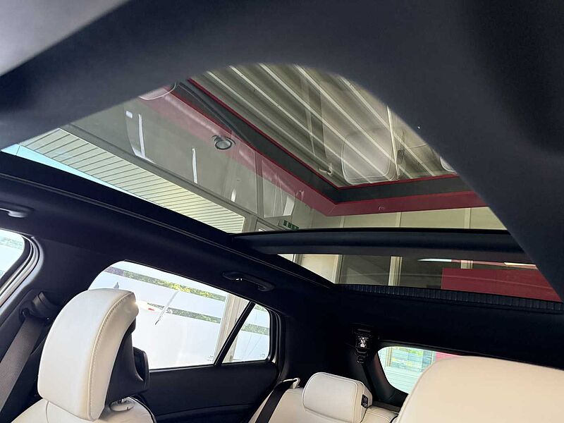 Kia SPORTAGE 1.6T PE AWD DCT GTL SD GD DRI SOUND