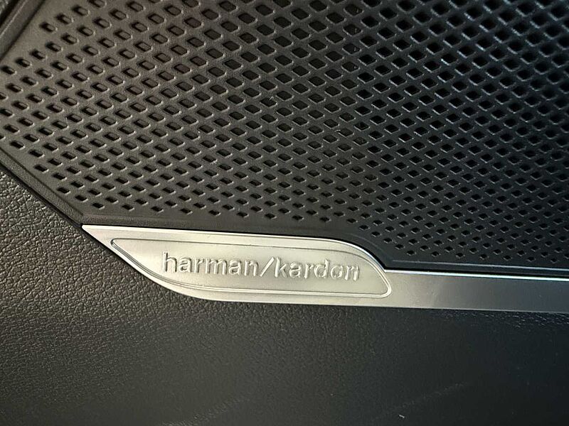 Kia SPORTAGE 1.6T PE AWD DCT GTL SD GD DRI SOUND