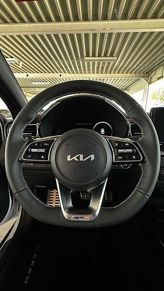 Kia XCEED 1.6T 180 DCT GTL LEDER GLAS