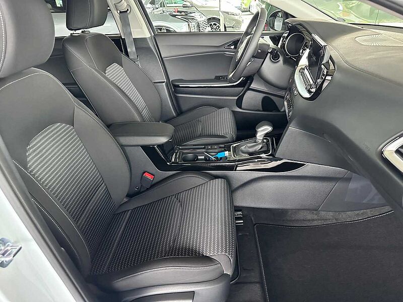 Kia CEED 1.5 T-GDI DCT7 Ultimate Edition*Style JBL*