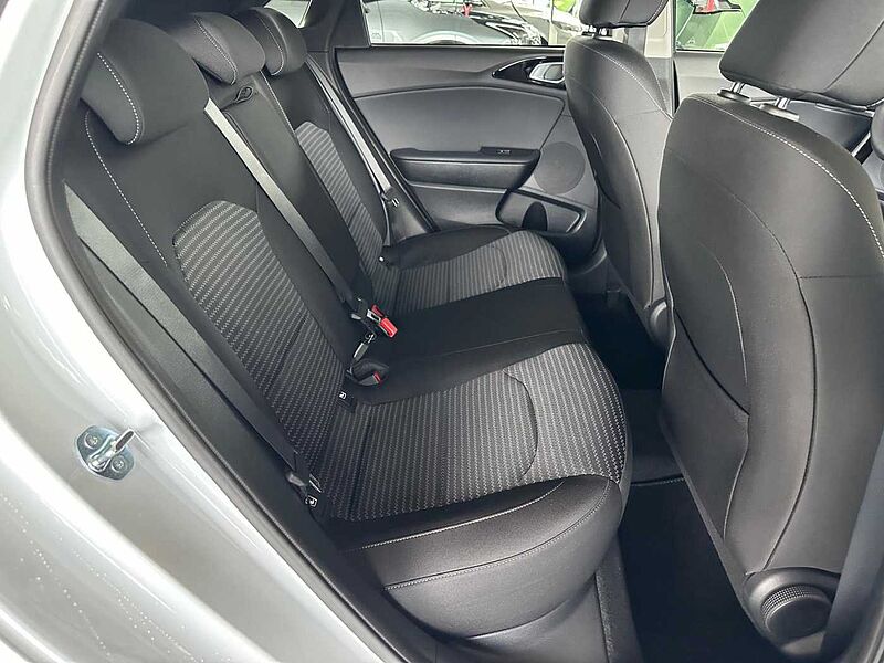 Kia CEED 1.5 T-GDI DCT7 Ultimate Edition*Style JBL*