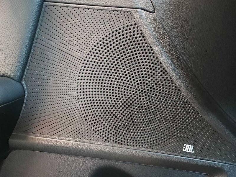 Kia CEED 1.5 T-GDI DCT7 Ultimate Edition*Style JBL*