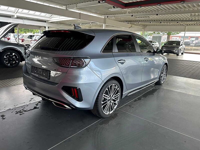 Kia CEED 1.5T DCT7 GTL TEC LEDER 18Z